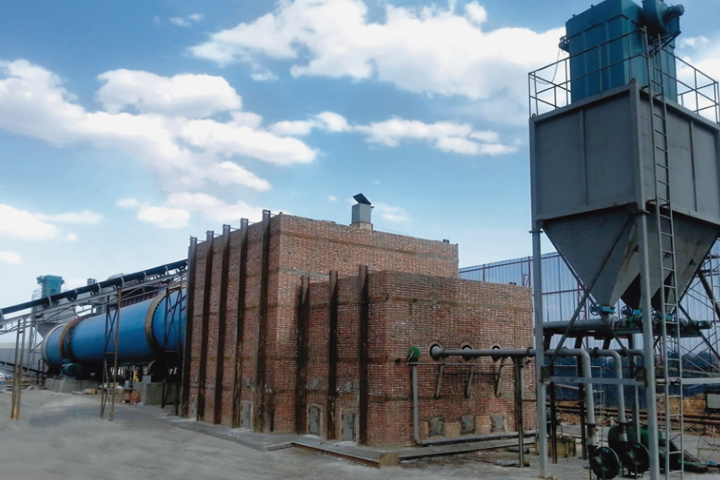 原煤、沫煤、褐煤、長焰煤等煤炭含水率過高，降低了煤炭熱值，也影響煤炭的儲裝運性能，大型原煤烘干機生產線通過熱風干燥技術，實現低質煤炭提質。