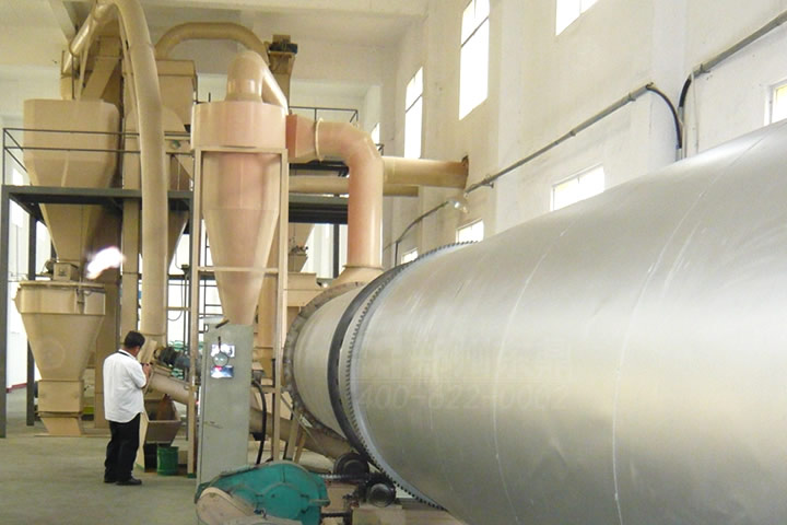 植物蛋白飼料烘干機適用于酒糟、醋糟、醬油糟、豆渣、粉渣、甜菜渣等糟渣下腳料工業(yè)飼料化加工利用，可以有效改善飼料儲裝運性能。