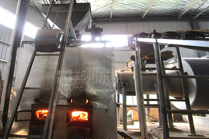 生物質熱風爐以綠色能源生物質顆?；蛩樾?、木片為燃料，以空氣為介質的新型高效換熱設備。