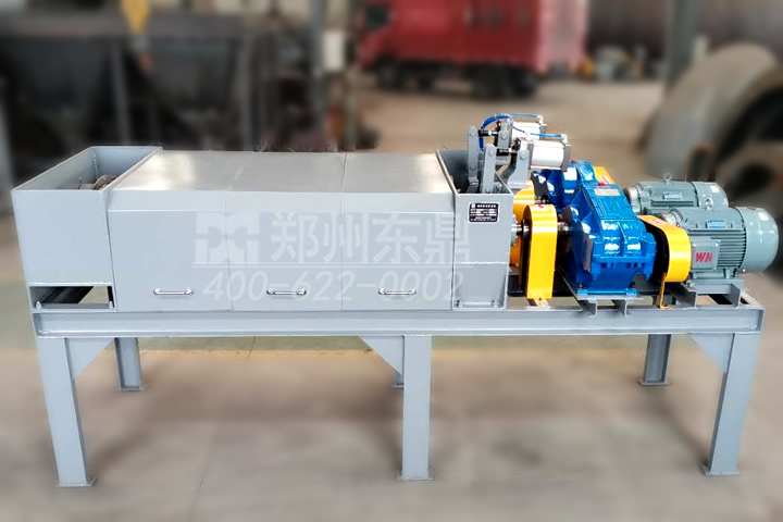 螺旋擠壓脫水機具有產能大，操作維修方便，投入成本低，分單螺旋和雙螺旋系列脫水產品