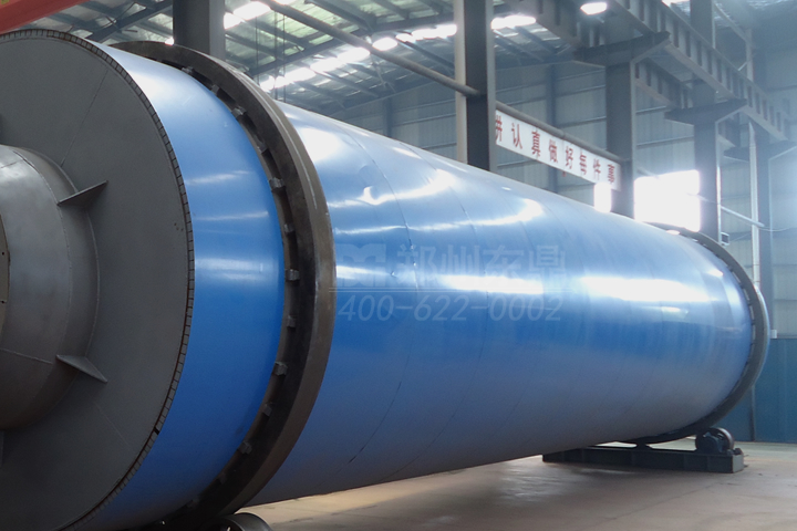 椰糠烘干機(jī)烘干椰槺椰絲成本低，占地面積小，提供椰槺烘干現(xiàn)場(chǎng)考察咨詢